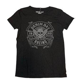 Svart t-shirt stl 146/152