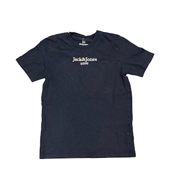 Blå t-shirt stl 152