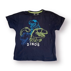 Blå t-shirt stl 110/116