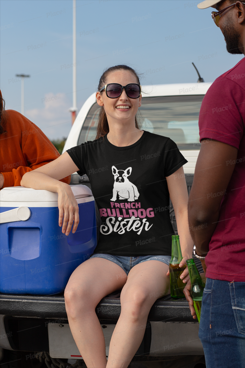 Fransk Bulldog T-Shirt Women. Stort utbud av Fransk Bulldog T-Shirts som du inte hittar någon annanstans