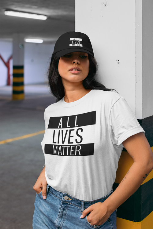 All Lives Matter. Ingen är viktigare än den andra. Denna Tshirt framhäver budskapet att All Lives Matter