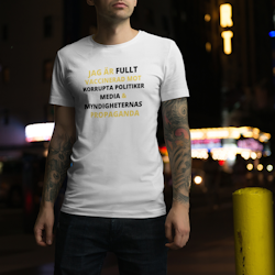 Fullt Vaccinerad Mot ...  T-Shirt Herr