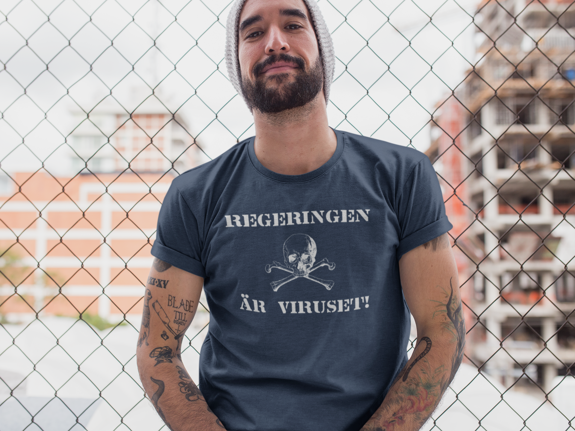 Regeringen Är Viruset! T-Shirt Herr