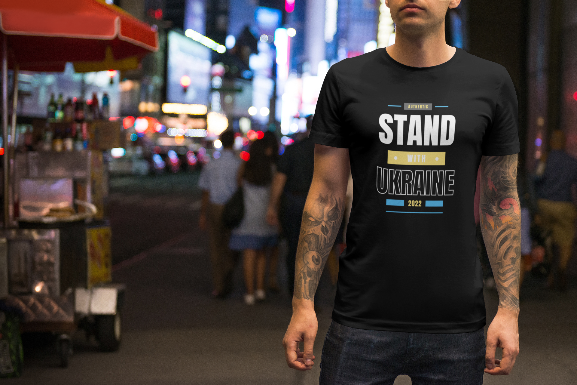 I Stand with Ukraine T-Shirt. Herr T-Shirt i grymt många färger. Visa ditt stöd för människorna i Ukraina