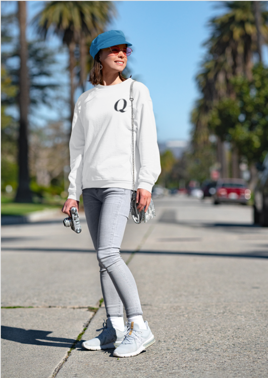 Q Sweatshirt Unisex