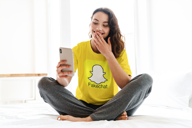 Fakechat-Snapchat Tshirt Women