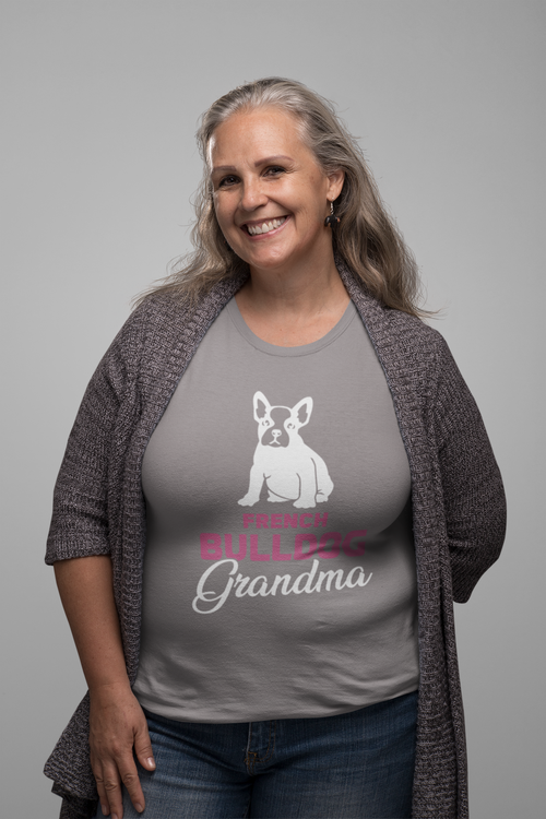 French Bulldogg Grandma T-Shirt. Frenchiegift for Grandma. Fransk Bulldog tröjor för hela familjen & släkten.