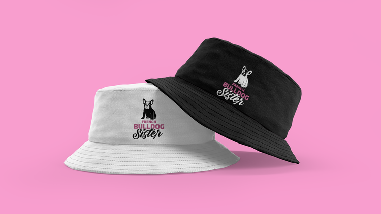 En buckethat för alla Fransk Bulldog systrar. Denna bucket hat kommer i 2 färger med texten French Bulldog Sister