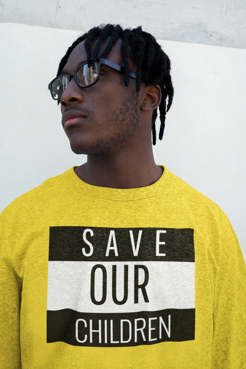 Save Our Children Sweatshirt Unisex. Stoppa illegal handel med barn. Sweatshirt med tryck