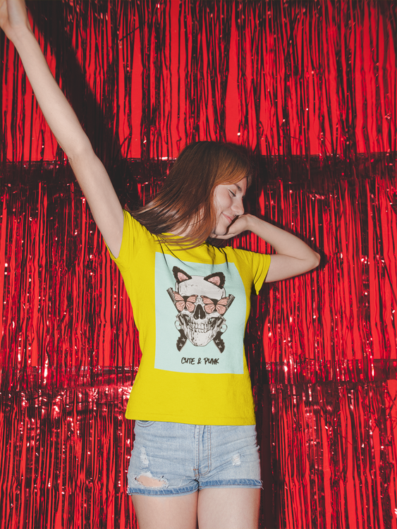 Cute & Punk T-Shirt Dam