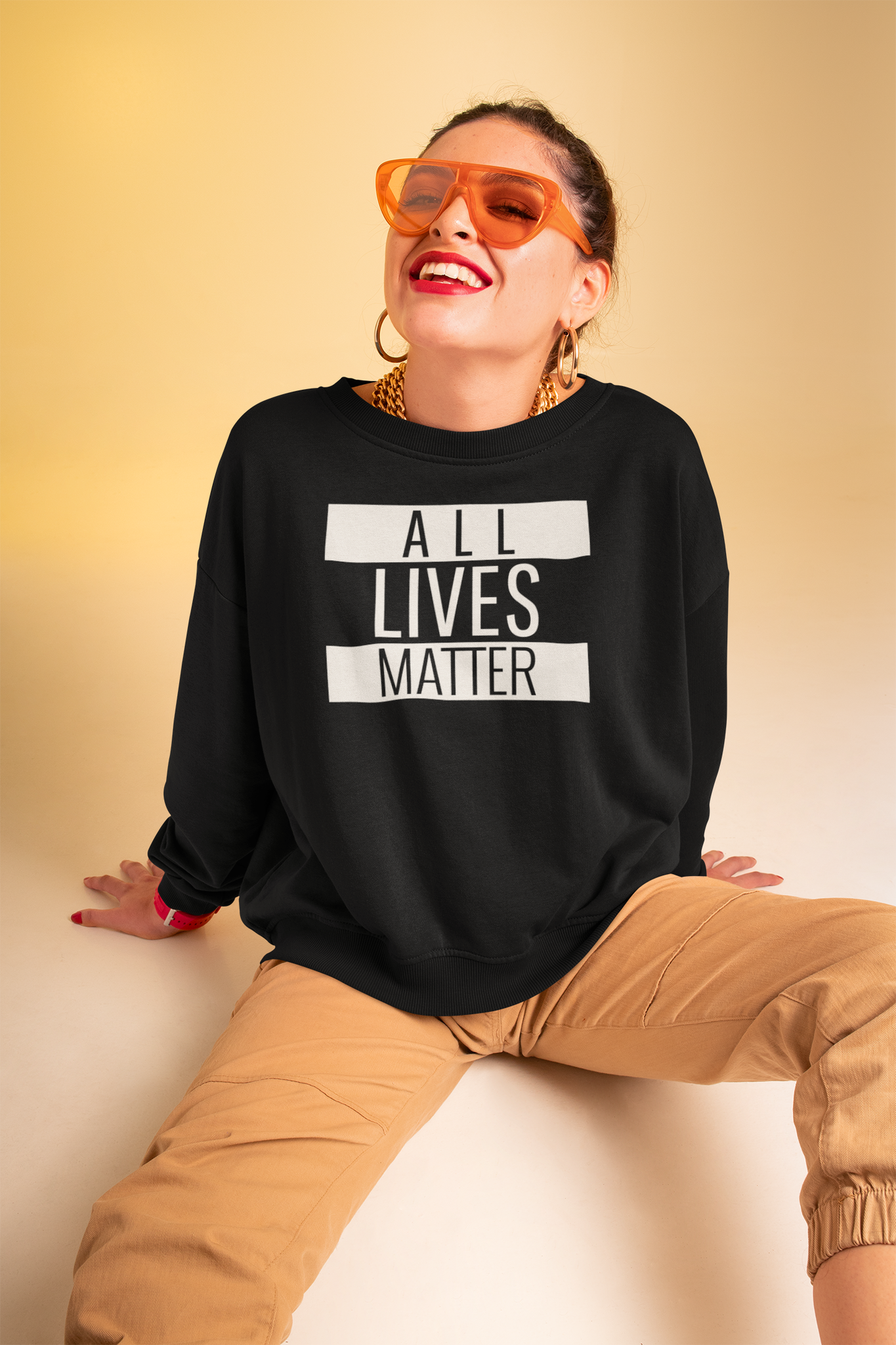 Sweatshirt All Lives Matter, Unisex Sweatshirt med tryckt text All Lives Matter. Ingen är viktigare än någon annan