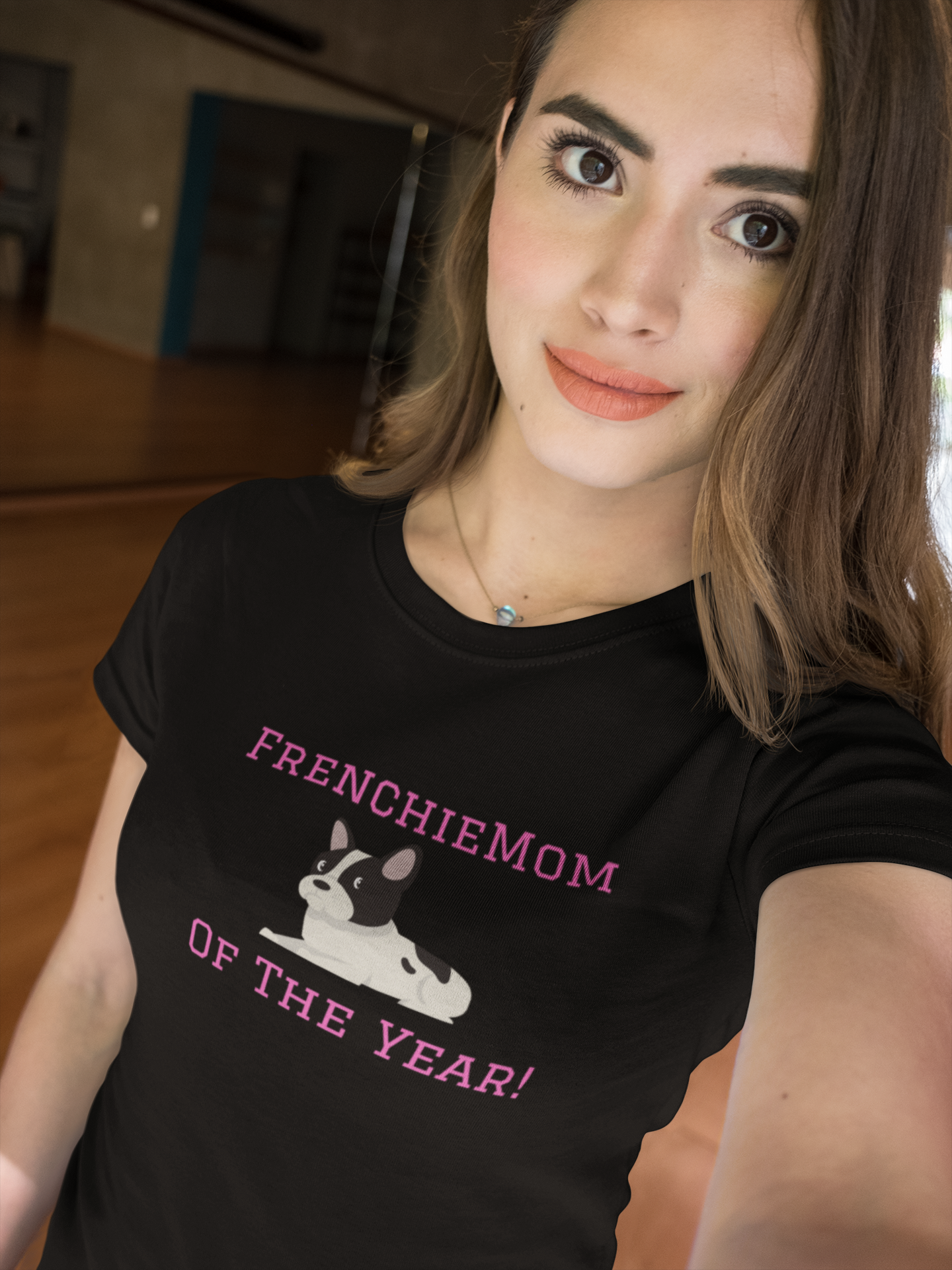 Frenchie Mom T-Shirt  Dam