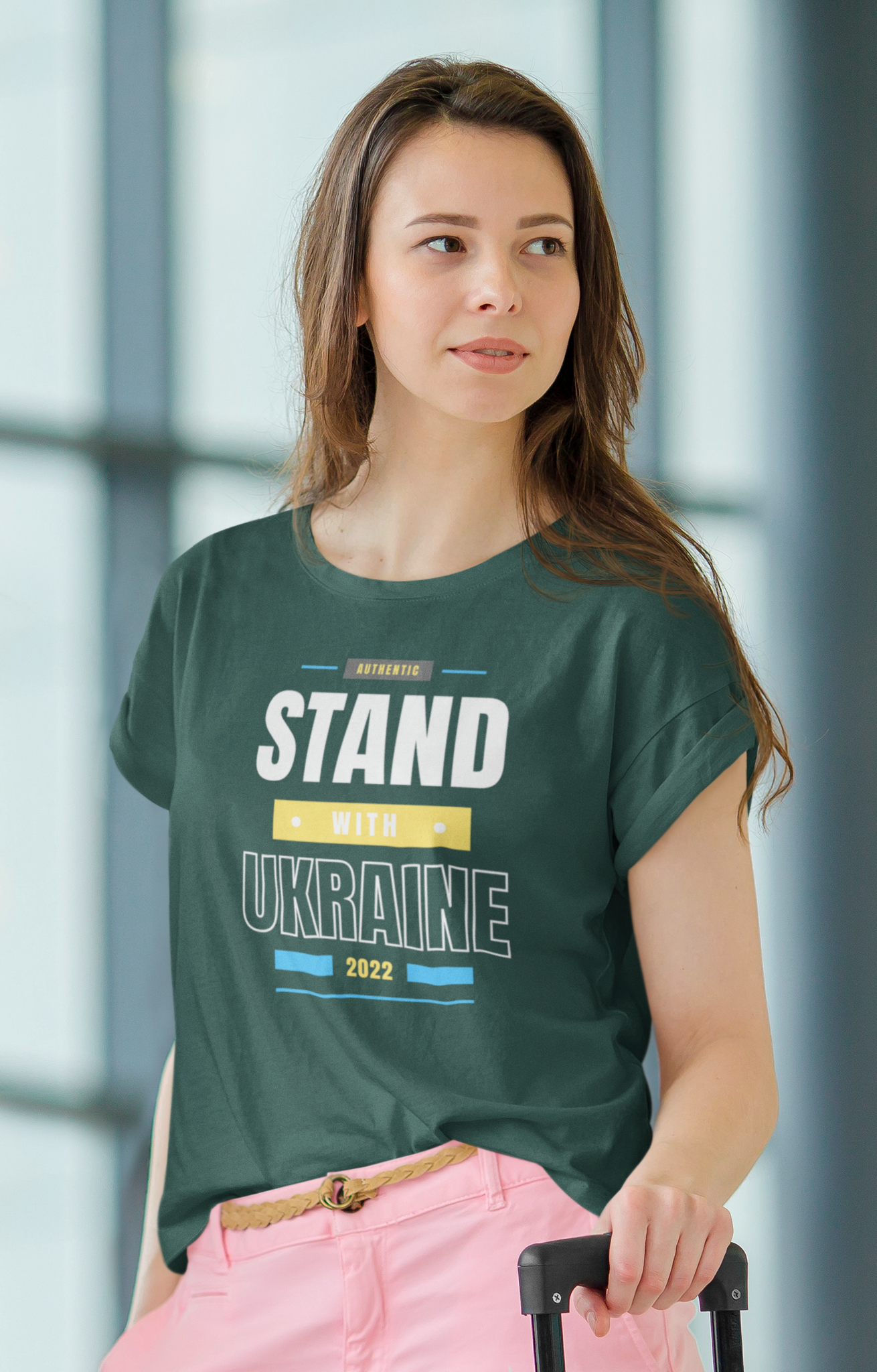 Jag står bakom Ukraina i detta krig. Stoppa kriget. Tshirt med text Stand with Ukraine