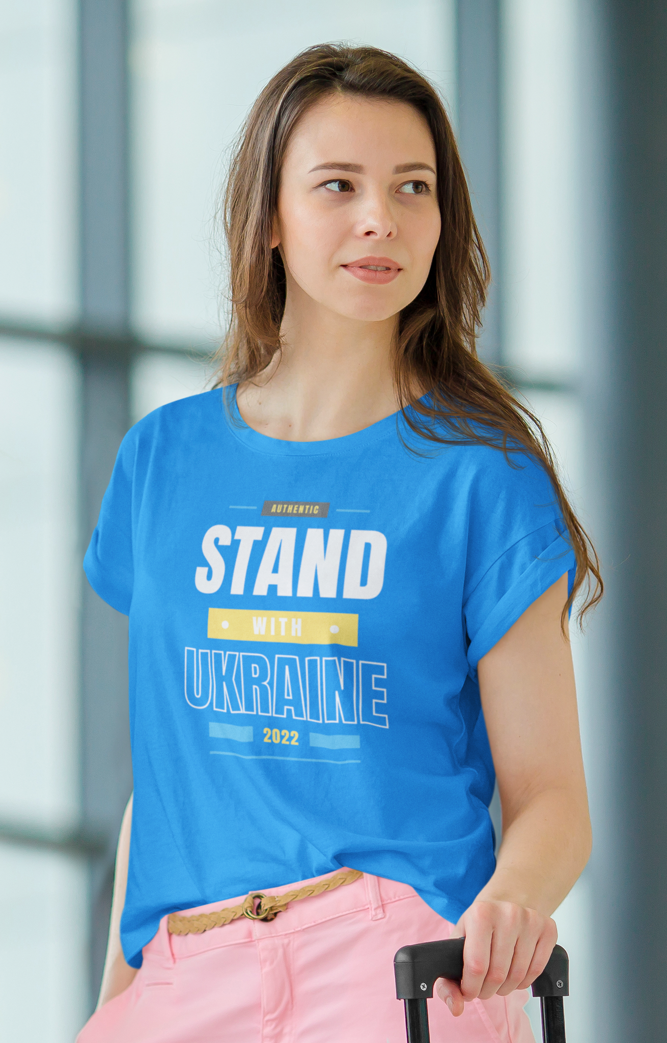 Stand With Ukraine. Många färger & storlekar att välja mellan