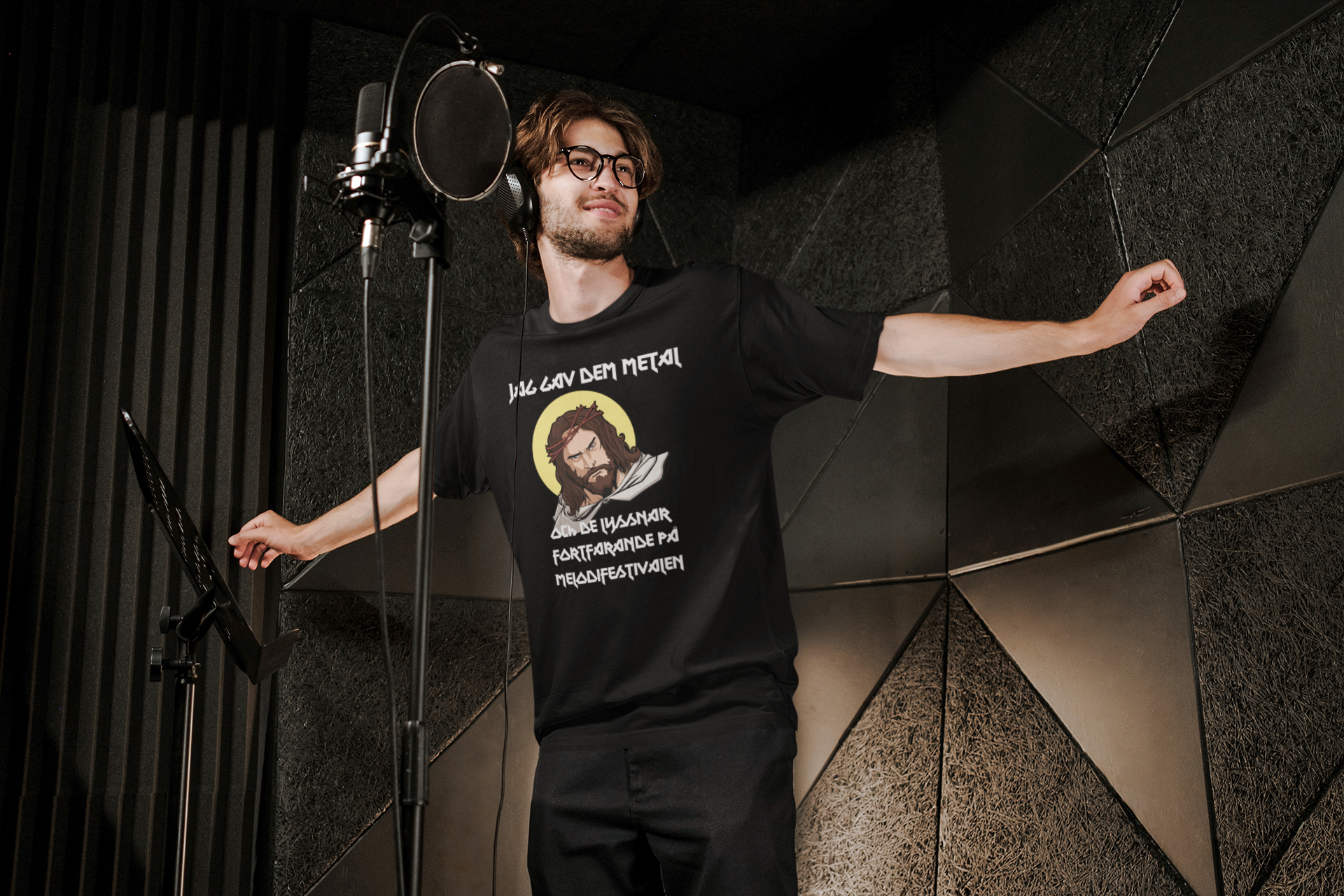 T-Shirt Herr. Jag Gav Dem Metal Och De Lyssnar Fortfarande På Melodifestivalen