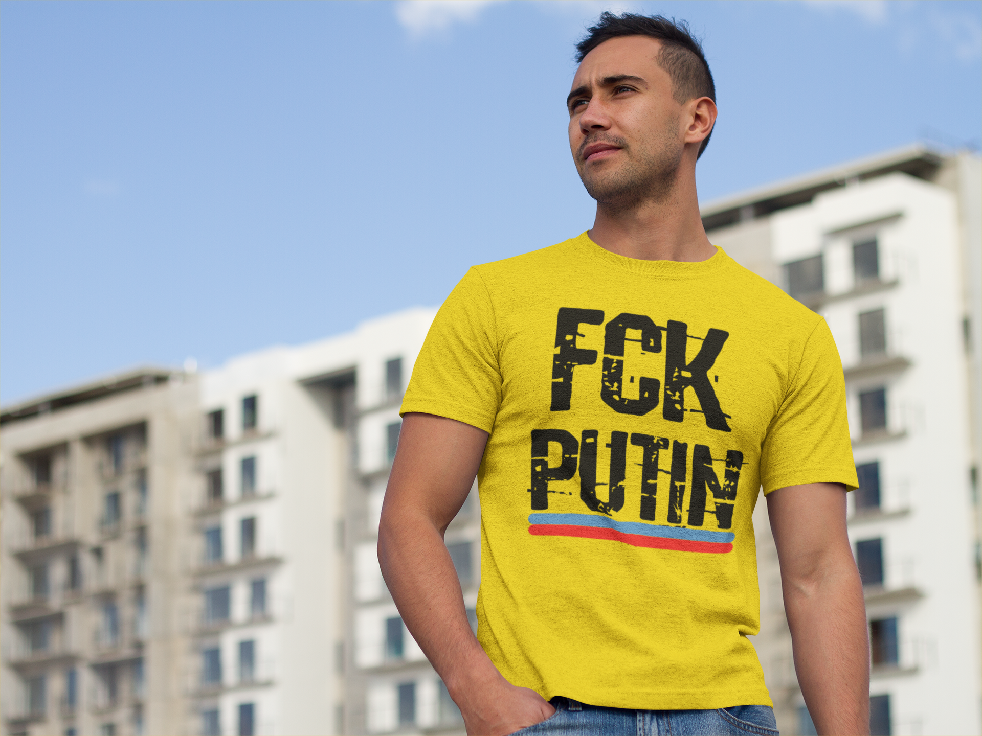 Fuck Putin Tshirt, Texttryck förkortat till FCK Putin, Herr Tshirt med tryck från Statements Clothing