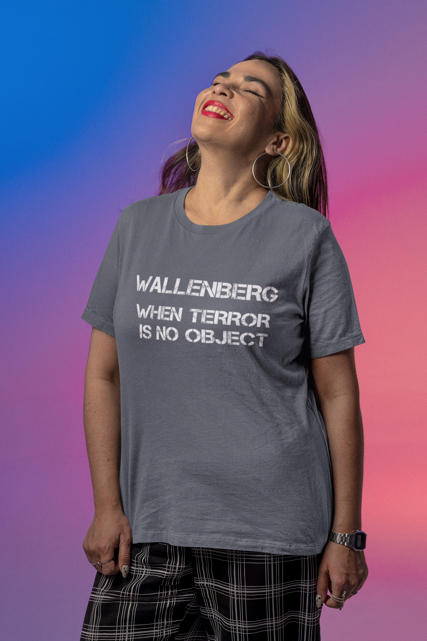 Wallenberg skyr inga medel för att tjäna pengar. When Terror is no object. T-Shirt Dam.