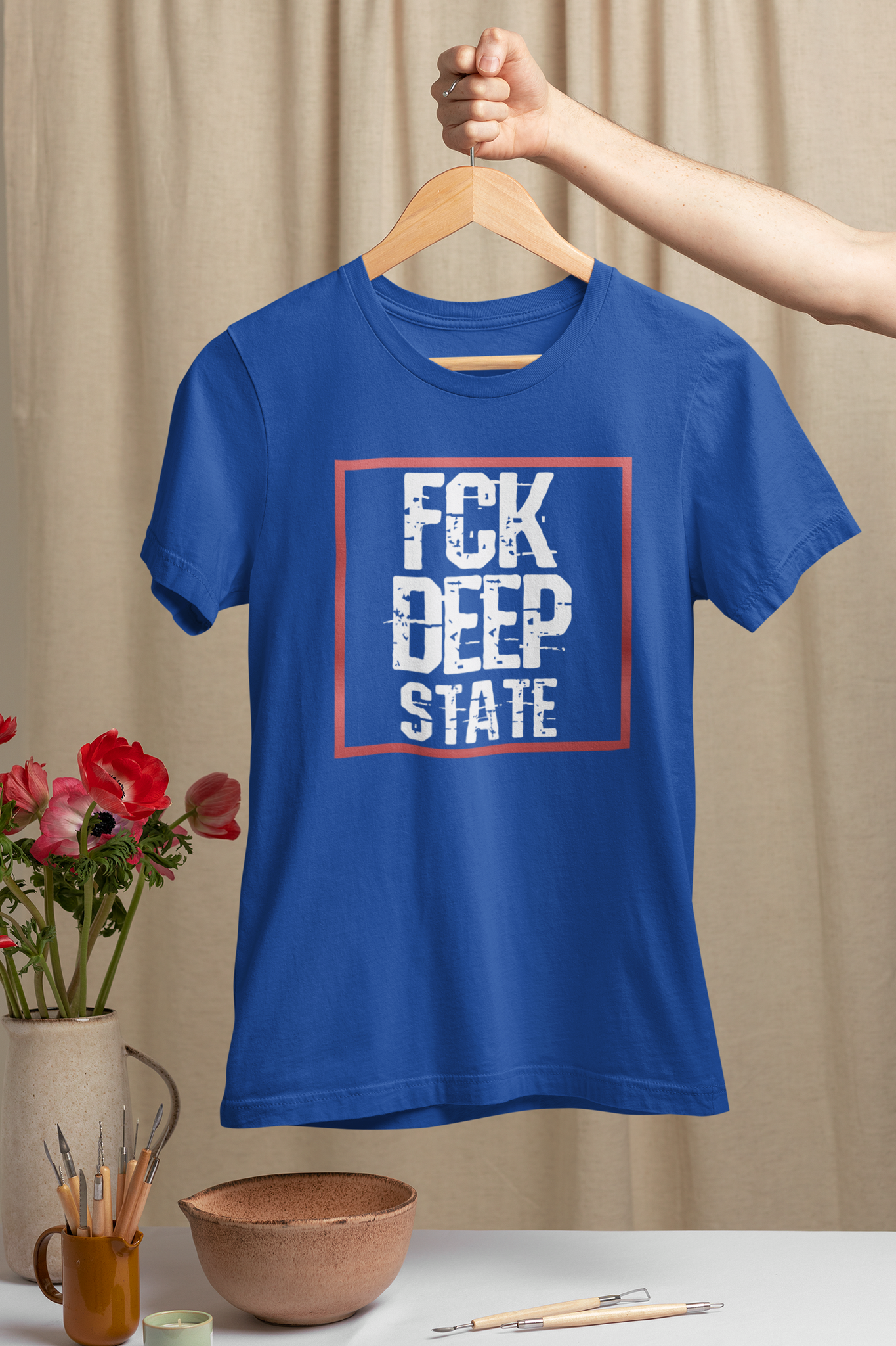 Deep State T-Shirt Dam. Flera färger att välja mellan