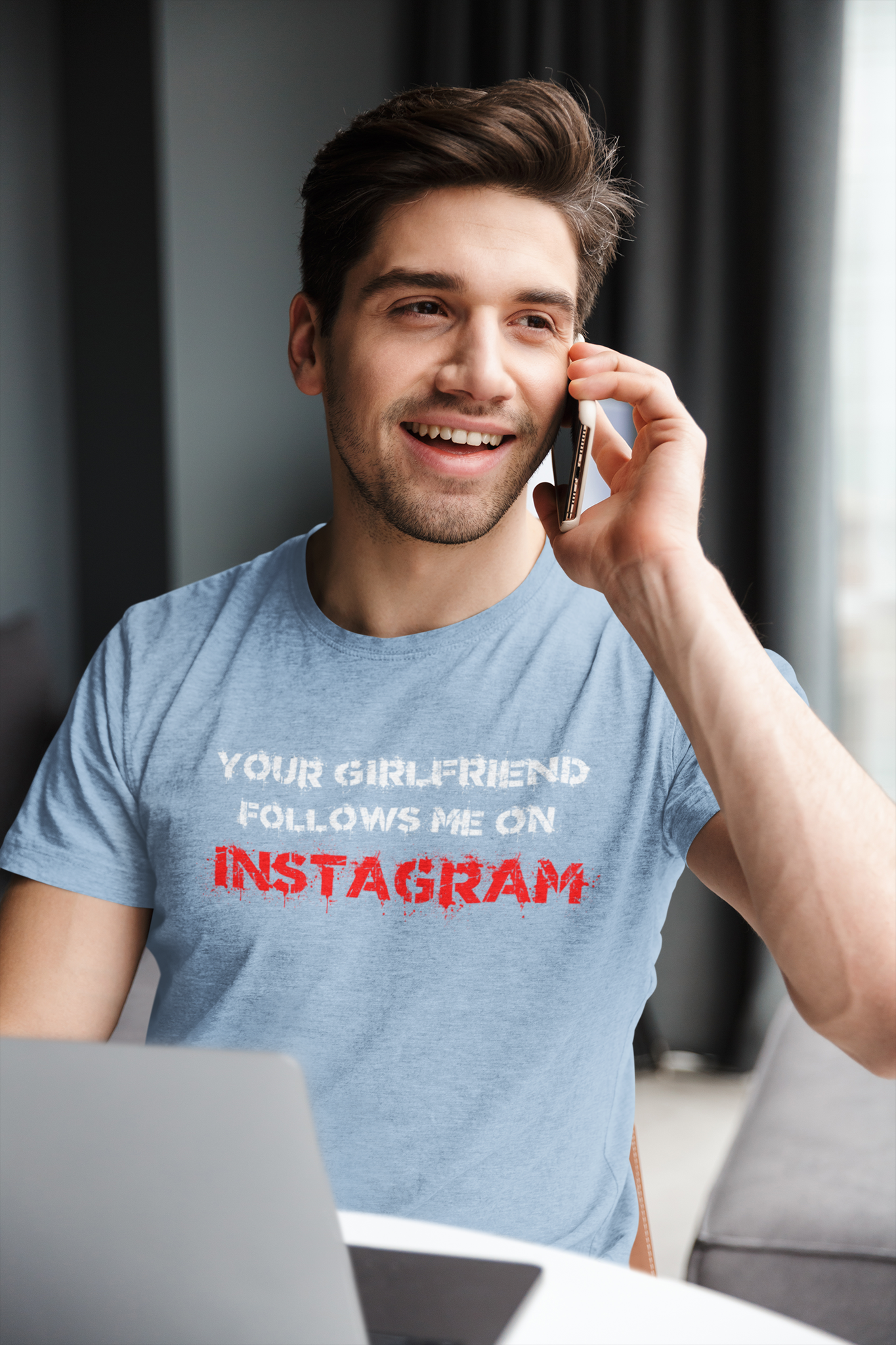 Your Girlfriend Follows Me...  T-Shirt Herr