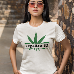 Legalize It! T-Shirt Women