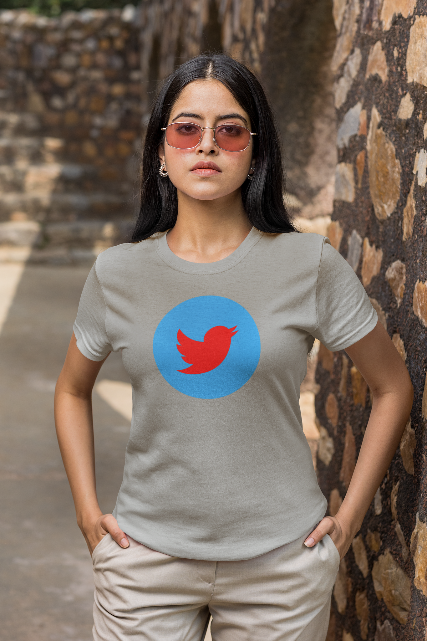 Twitter Blue/Red T-Shirt Women