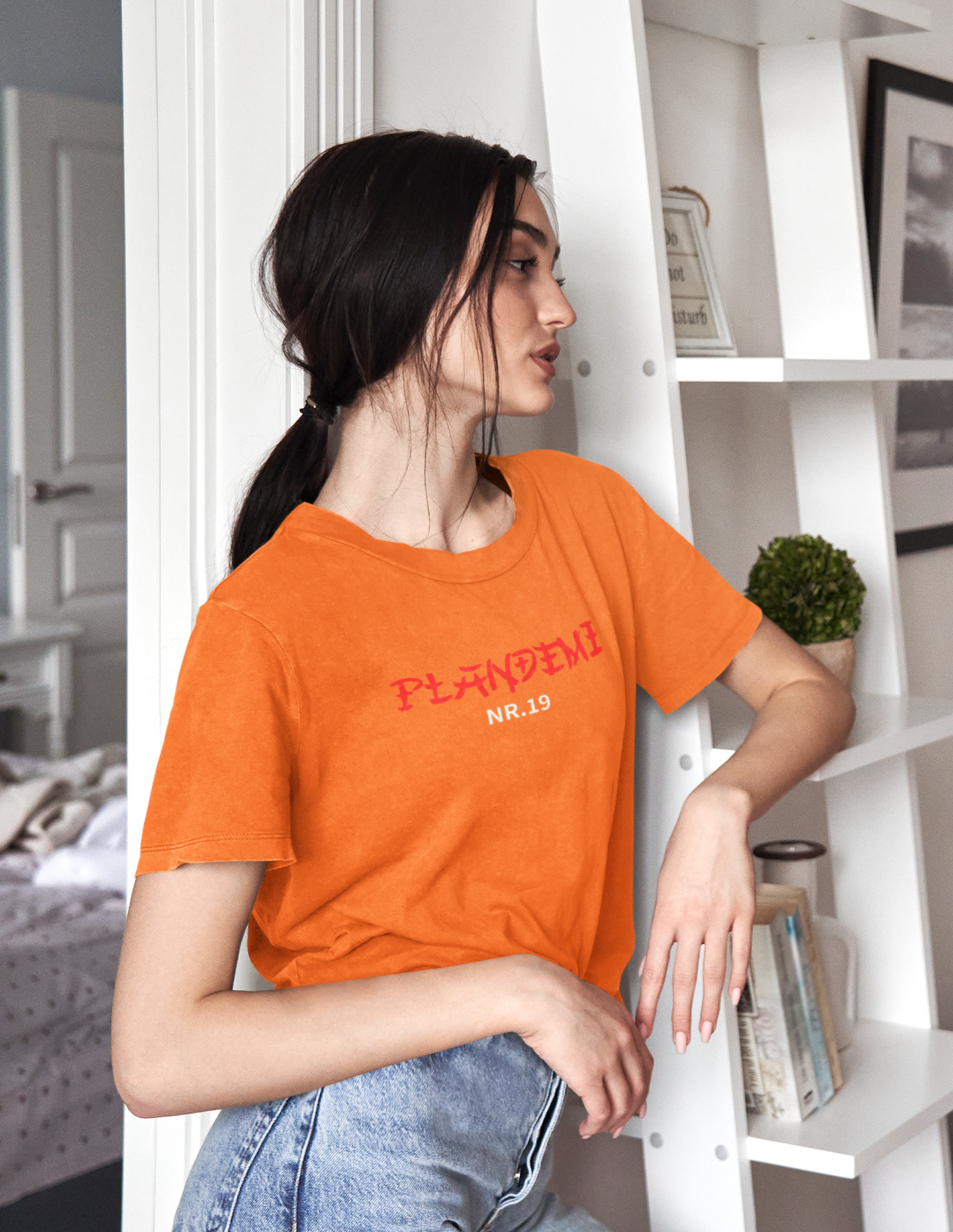 Plandemi Nr.19 T-Shirt  Women