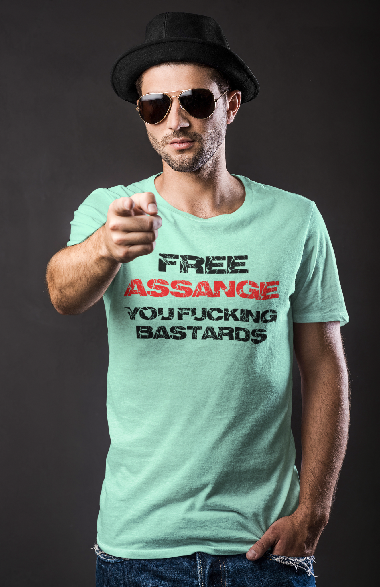 Men's T-shirt with the text Free Assange and a message about justice and freedom