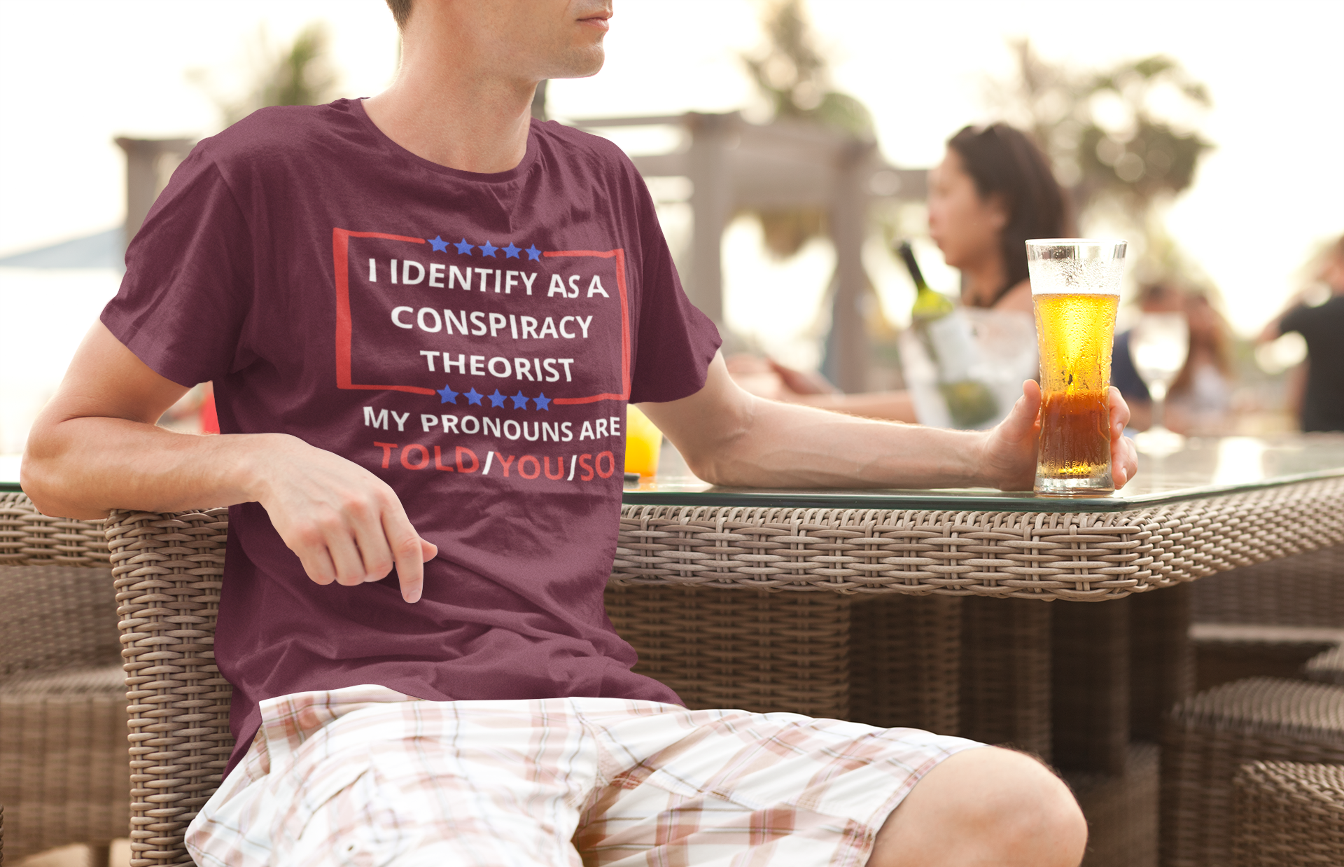 Herr T-shirt med storlekar S-5xl och texten I Identify As A Conspiracy Theorist My Pronouns are Told/You/So