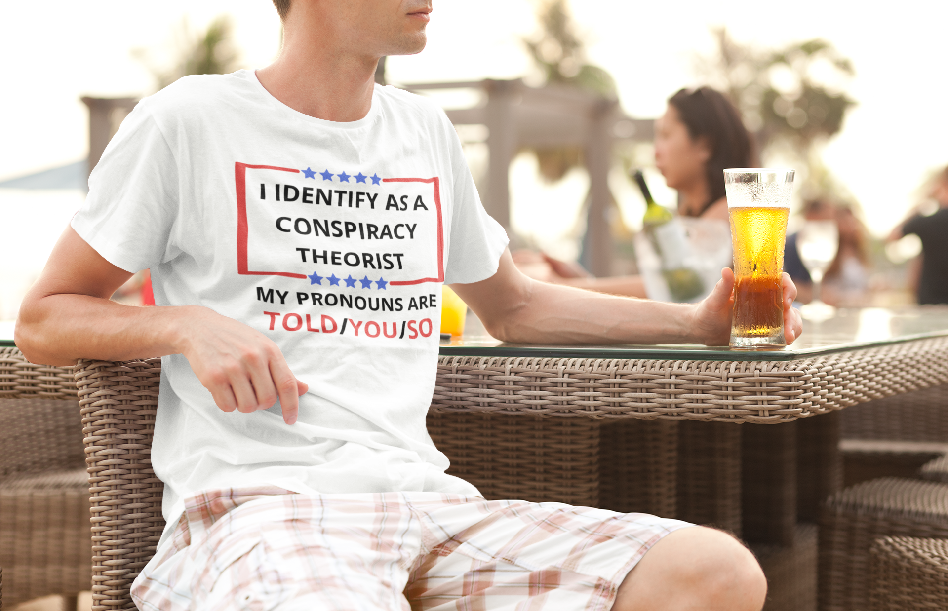 Herr T-shirt i många färger med texten I Identify As A Conspiracy Theorist My Pronouns are Told/You/So. Storlekar från S-5XL