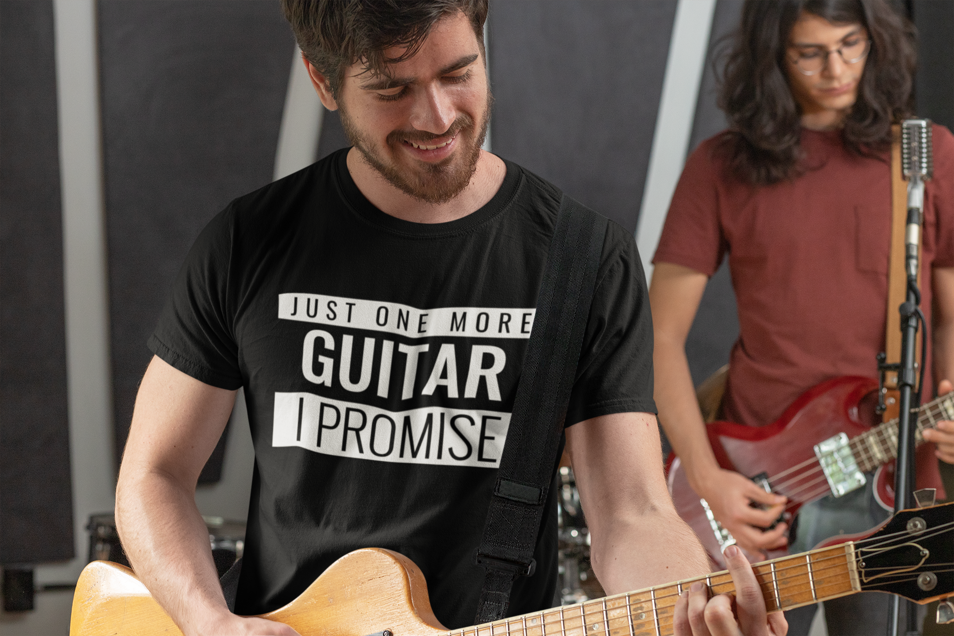Just One More Guitar T-Shirt Herr
