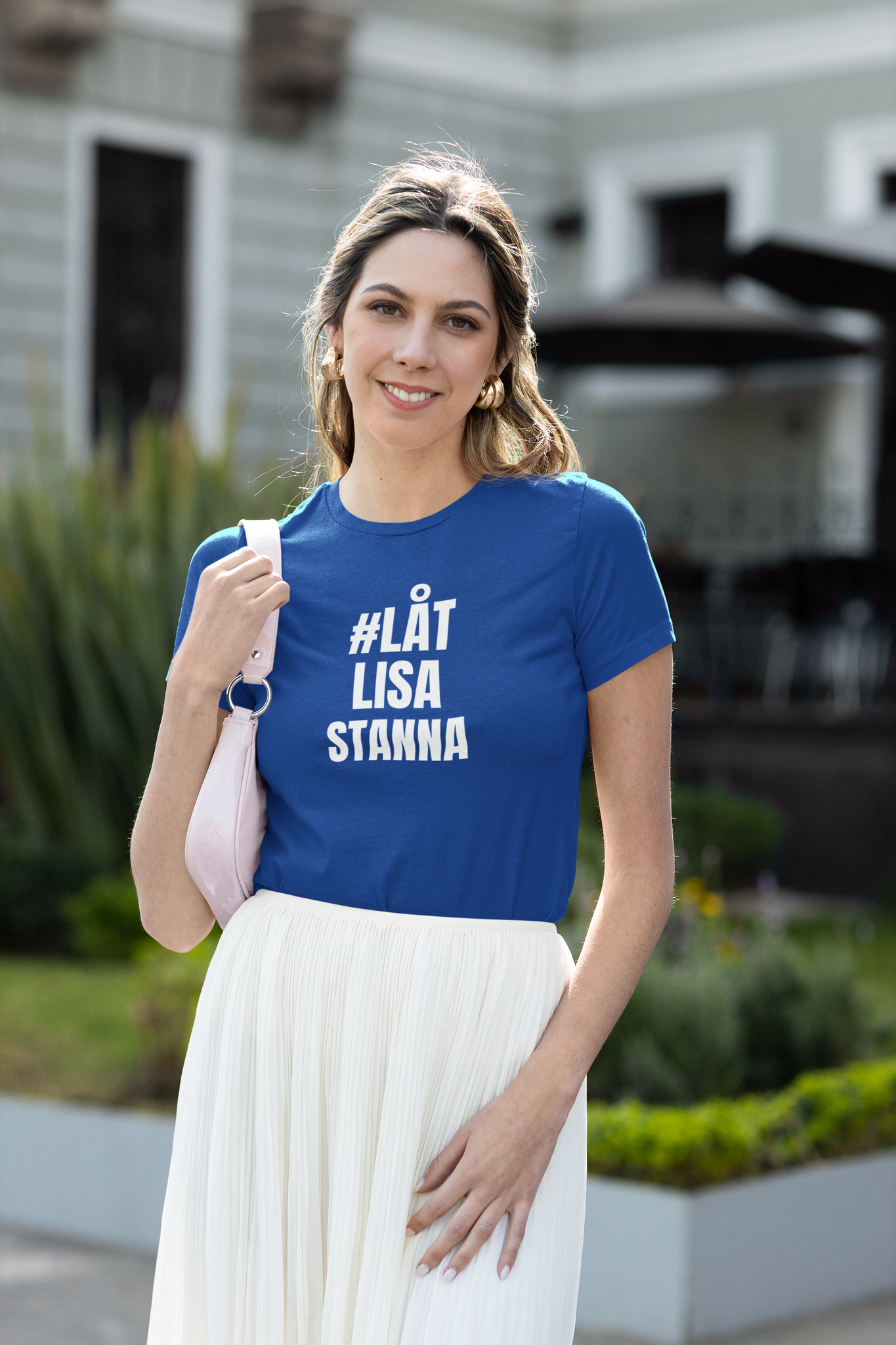 T-Shirt Dam med text Låt Lisa Stanna