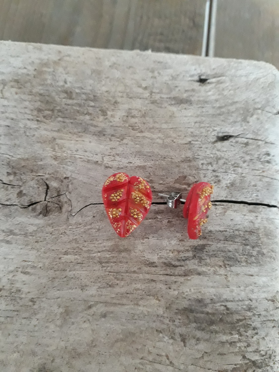 Örhängen med stift- Röda och guldfärgade löv
