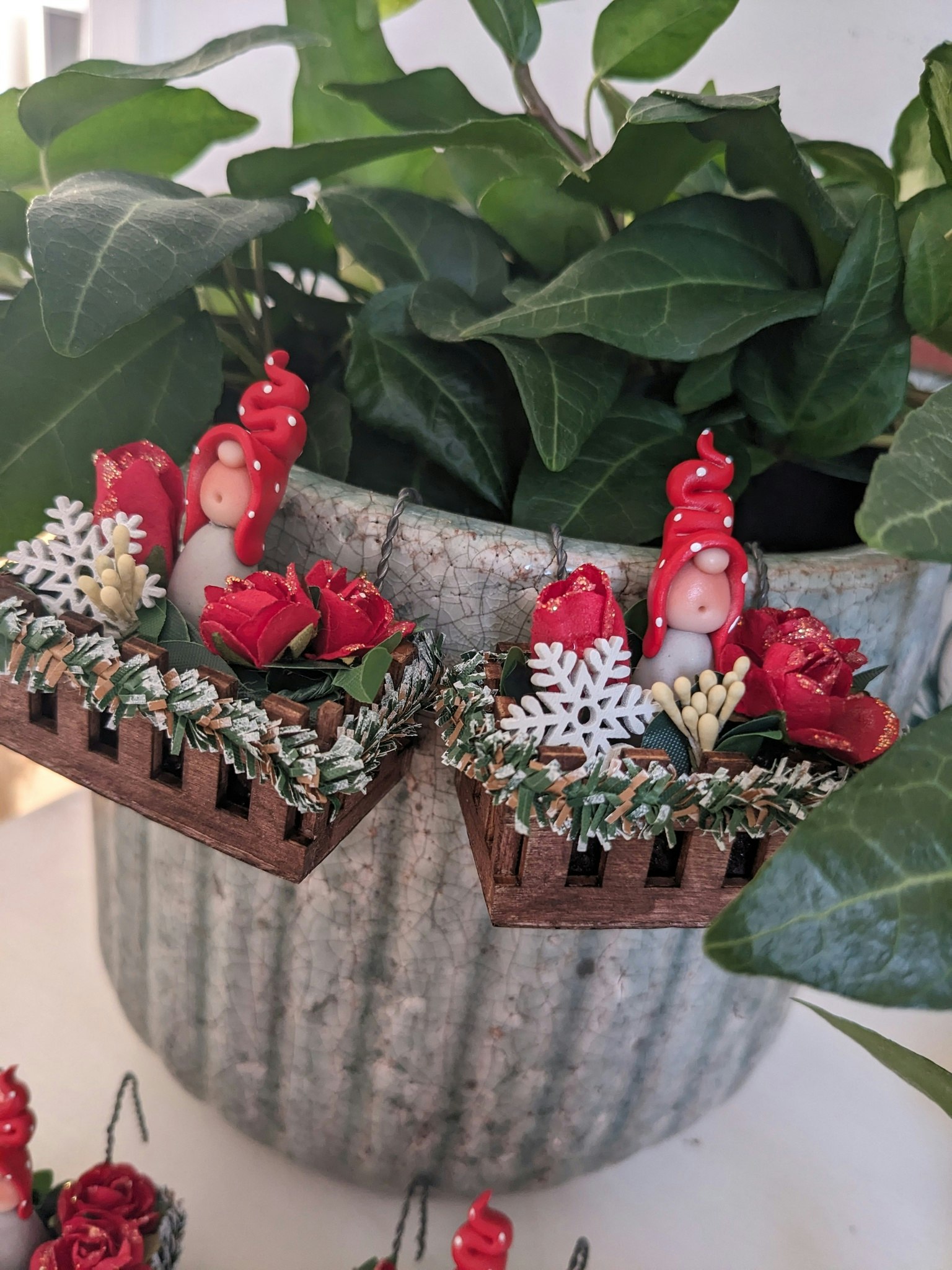 Miniblomlåda att hänga på blomkruka
