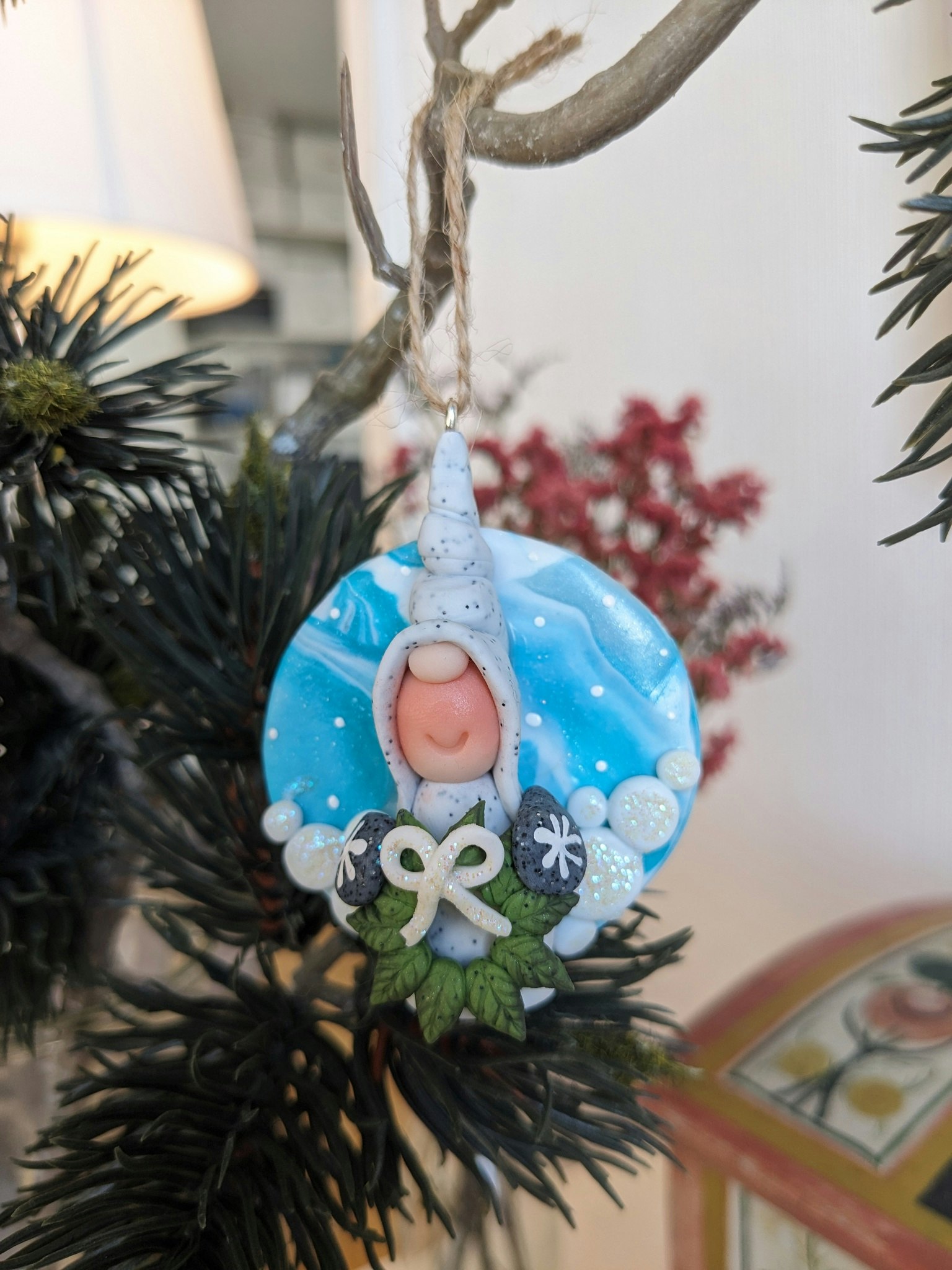 Julgranshänge- Turkos frostig julkula
