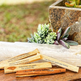 Mantra Palo Santo - Healing Energy is Flowing