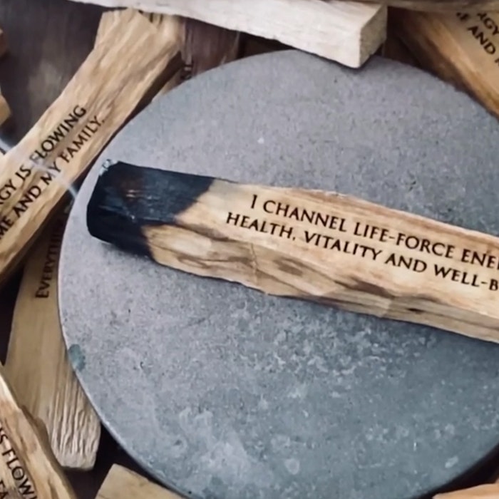 Mantra Palo Santo - I am Healthy, Happy & Whole