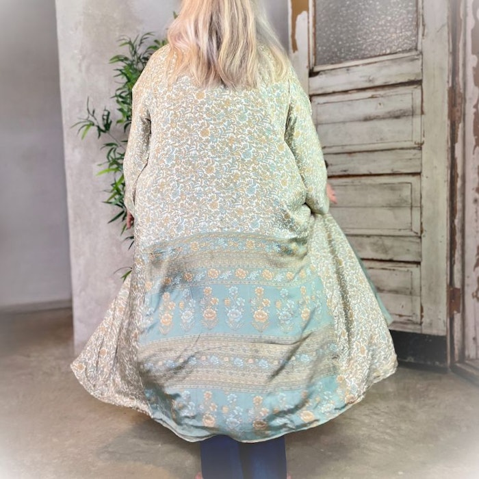 Kimono VÄNDBAR återvunnet silke Nr 200