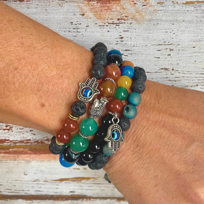 Stenarmband Lava Hamsa