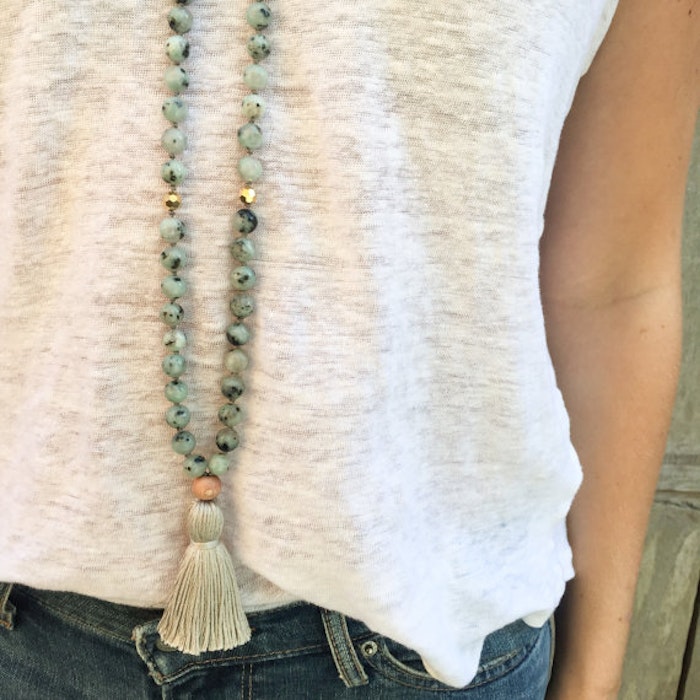 Yogahalsband Malas Courage - The Beautiful Nomad