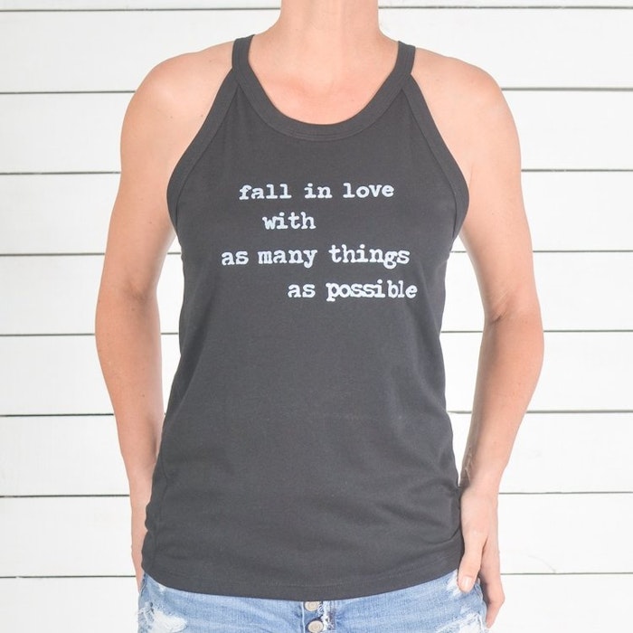 Linne"Fall in love with as many things as possible" från SuperLove Tees