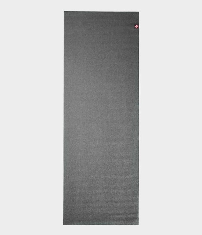 Yogamatta eKO SuperLite Travelmat 1,5 mm Charcoal - Manduka