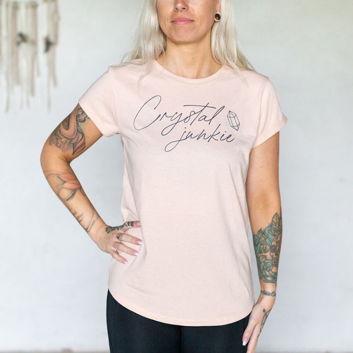 T-shirt "Crystal junkie" Misty Pink - Yogia