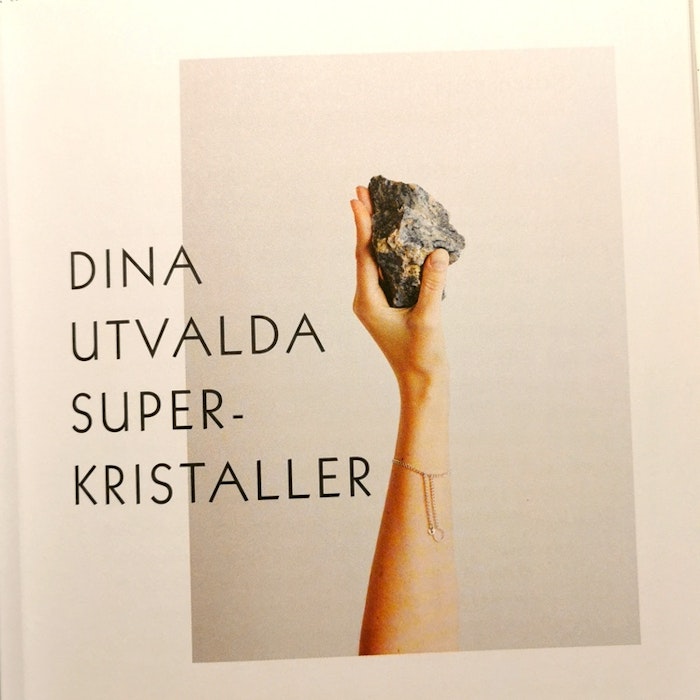 Bok "Kristaller - "Höj dina vibrationer" - Emma Lucy Knowles