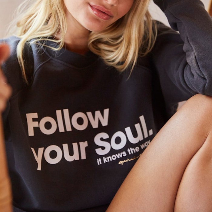 Tröja "Follow Your soul" Classic Crew Sweatshirt Vintage Black - Spiritual Gangster