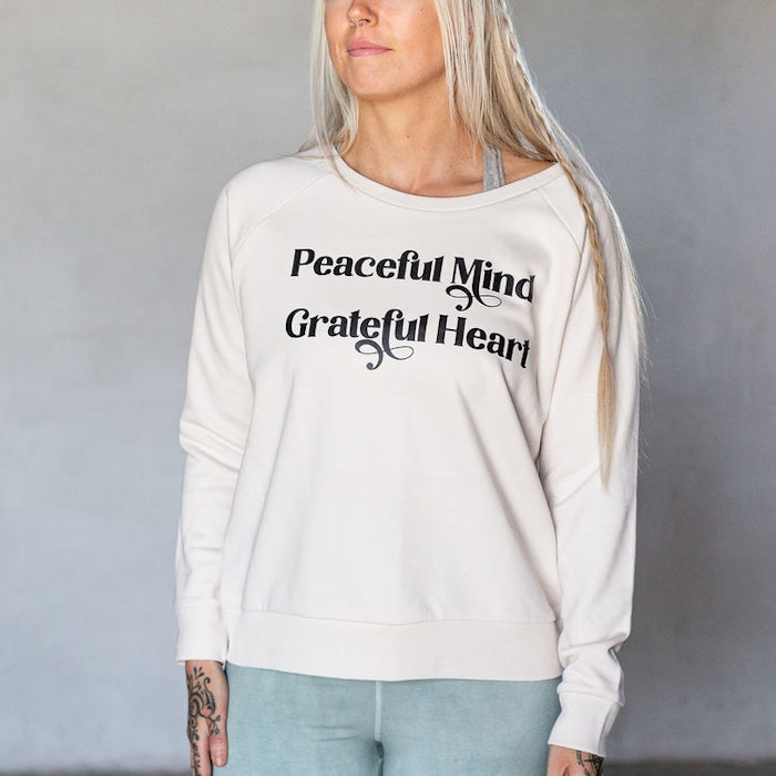 Sweatshirt "Peaceful Mind Grateful Heart" Vintage White - Soul Factory
