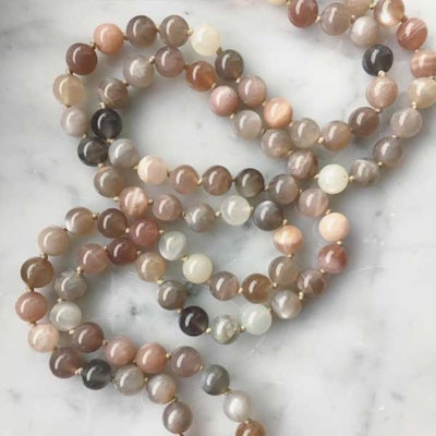 Mala halsband Moonstone - Nouelle