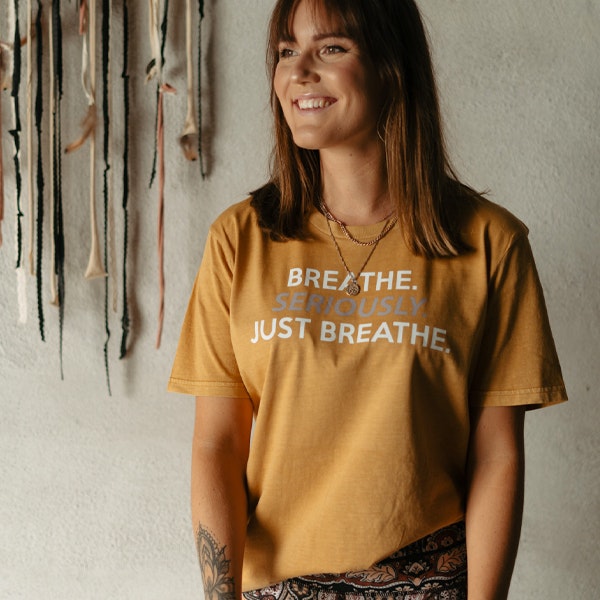 T-shirt Unisex "Breathe Seriously just Breathe" Ochre - Yogia