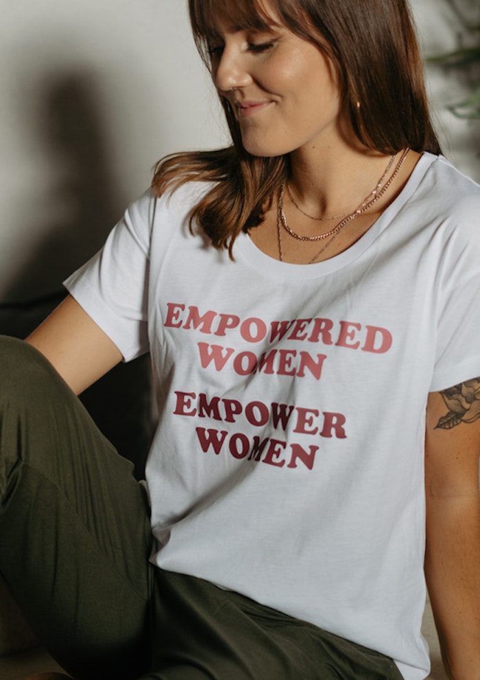 T-shirt "Empowered Women Empower Women" White - Soul Factory