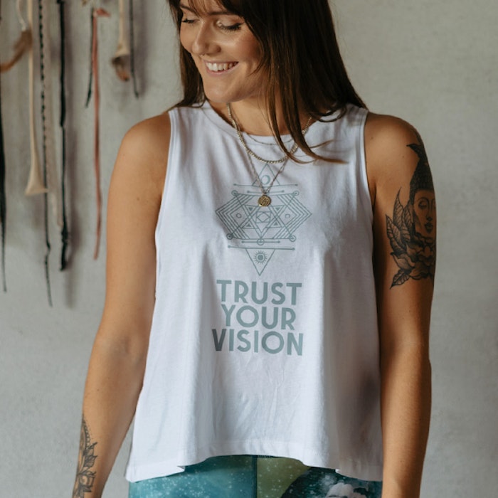 Linne Tank Top "Trust Your Vision" White - Soul Factory