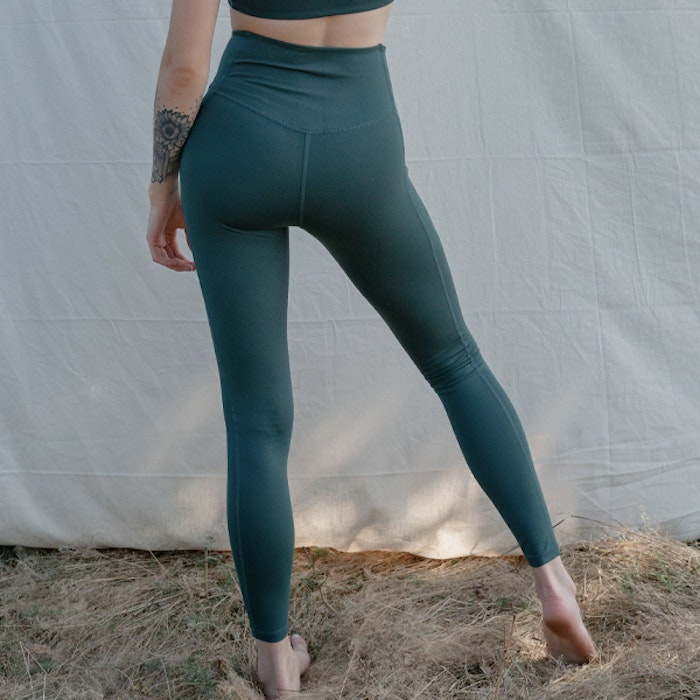 Yogaleggings Pocket High Rise Long Moss - Girlfriend Collective